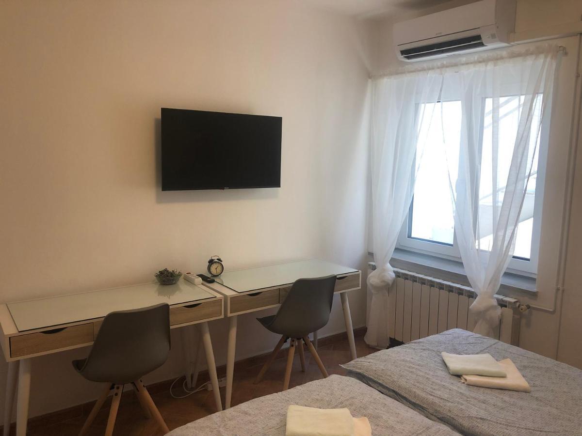 Apartment Iris Portoroz Exterior photo